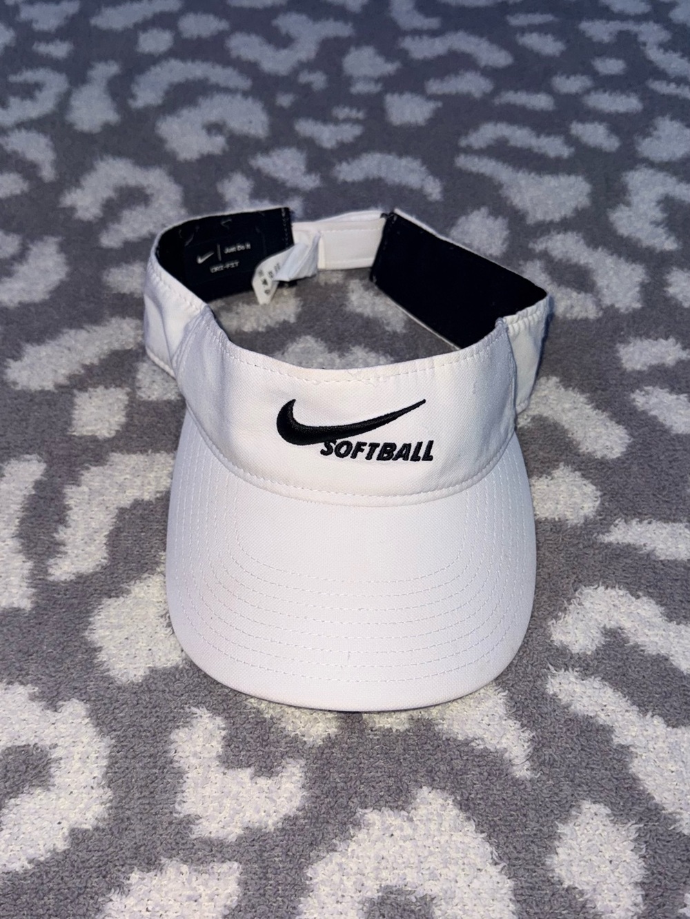Nike Women’s White Softball Visor OS